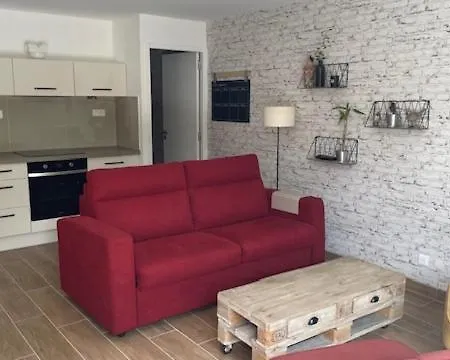 Studio 3 A 4 Personnes O Zanes Zen 3 Etoiles Monein